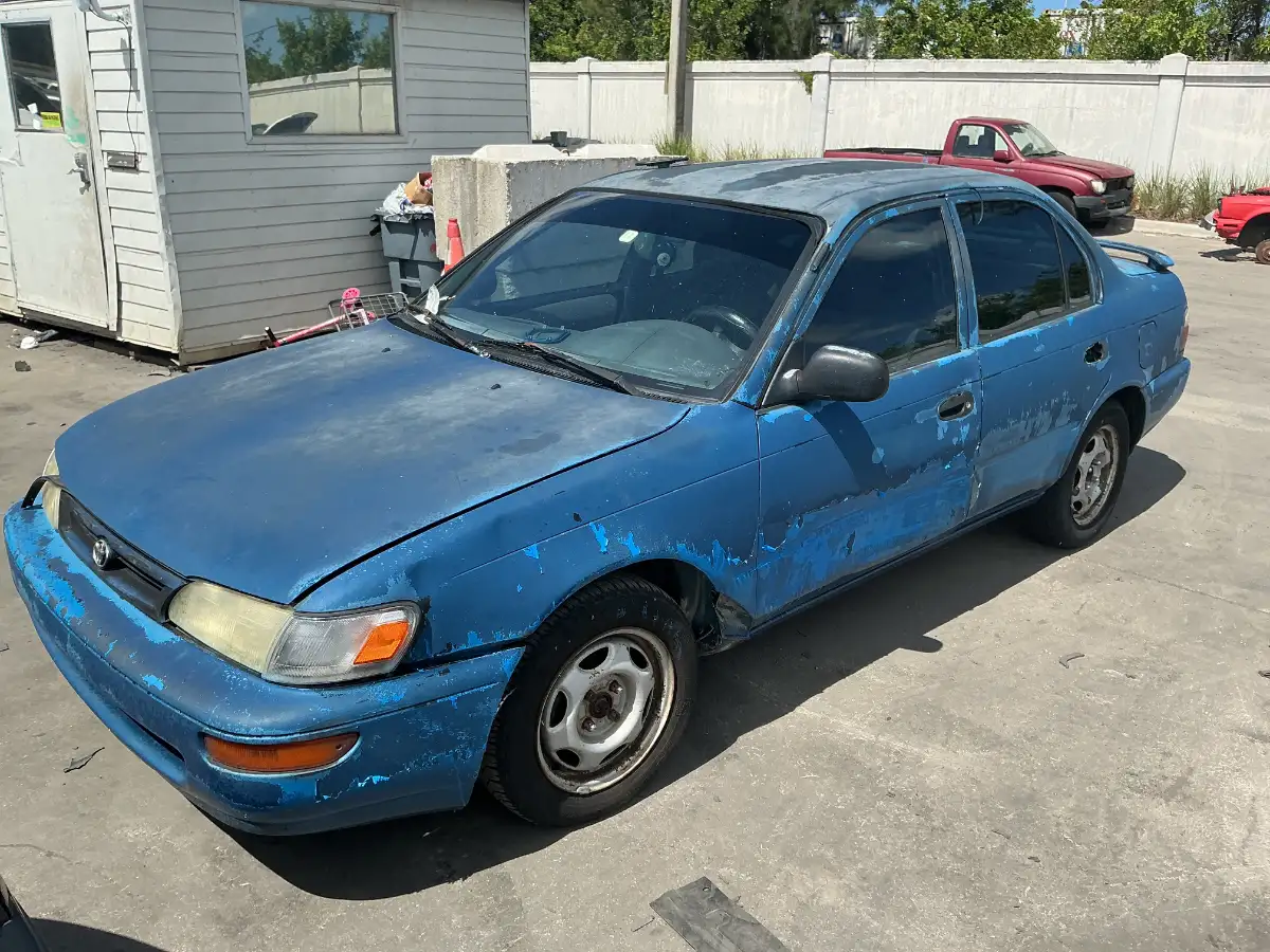 Photo of 1997 Toyota Corolla