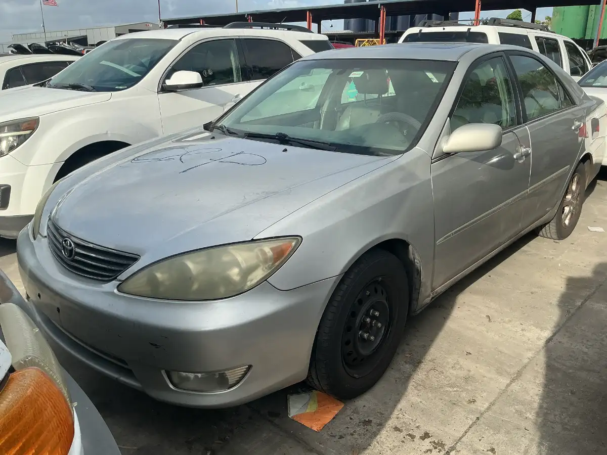 Photo of 2005 Toyota Camry