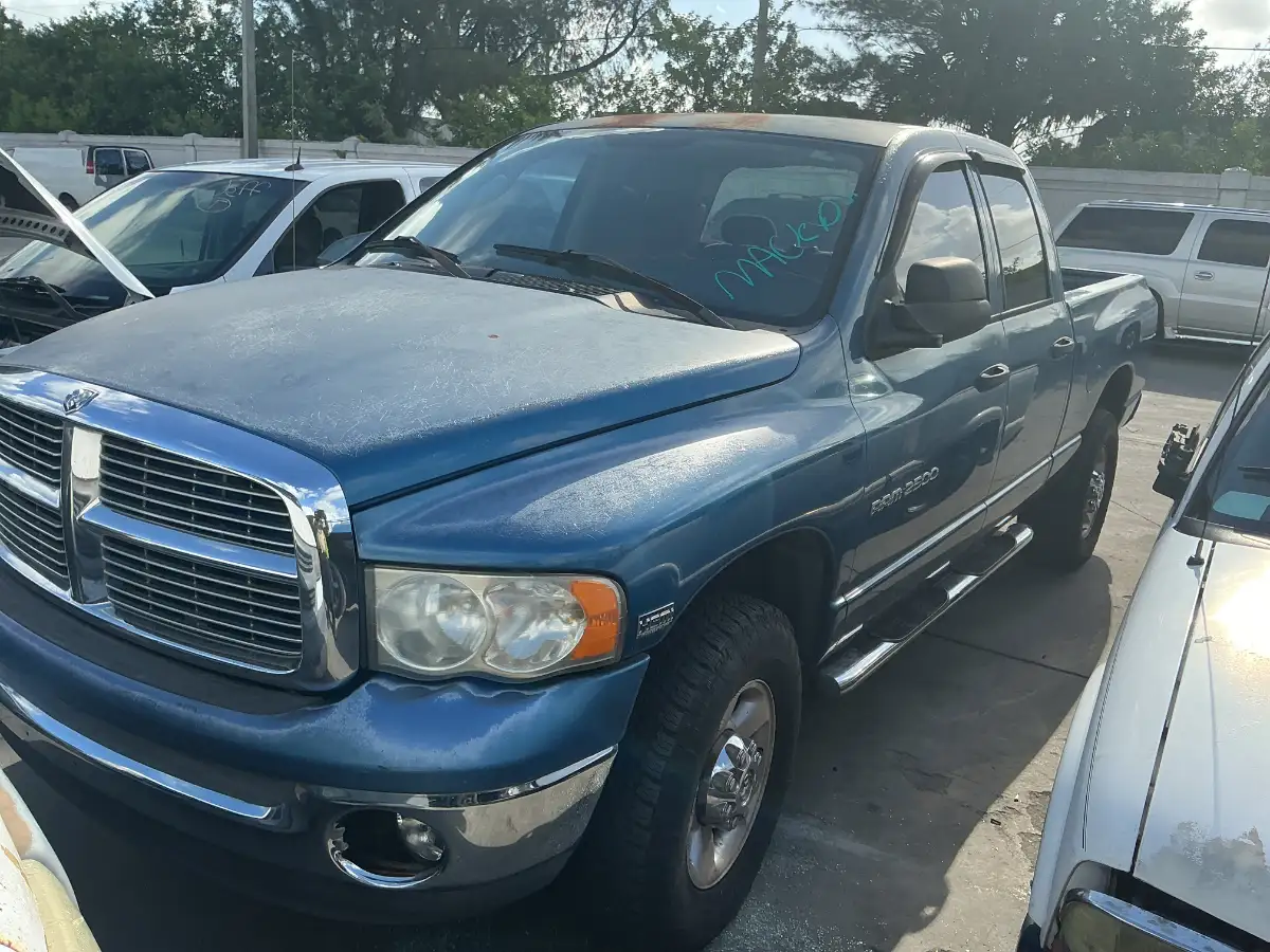Photo of 2004 Dodge Ram 1500
