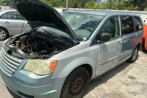 Photo of 2009 Chrysler Town & Country