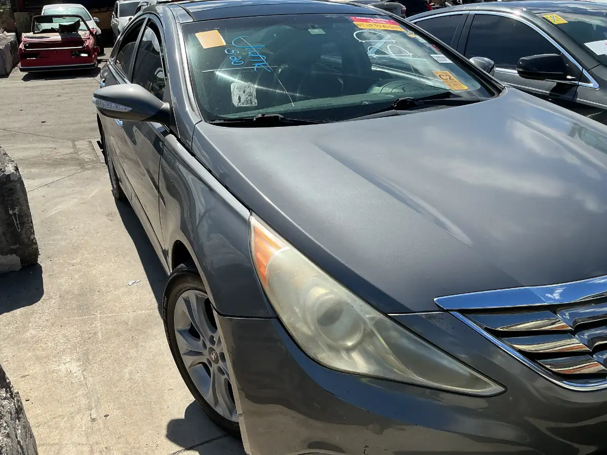 Photo of 2013 Hyundai Sonata
