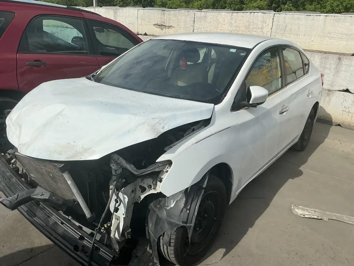 Photo of 2015 Nissan Sentra