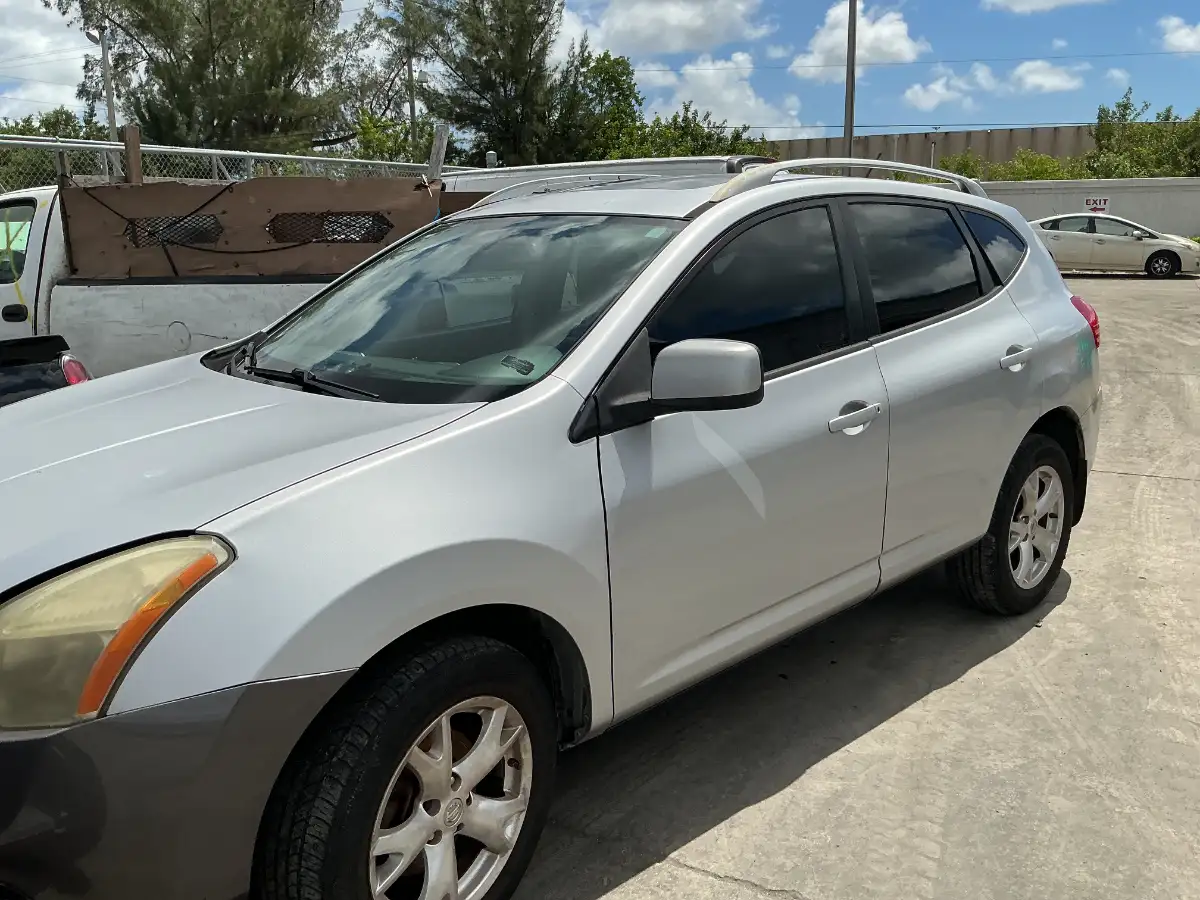 Photo of 2008 Nissan Rogue