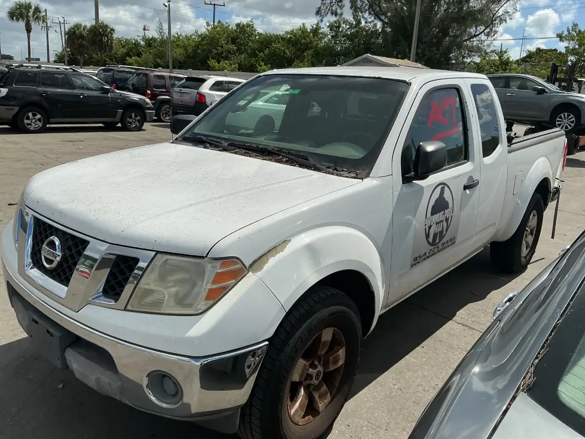 Photo of 2010 Nissan Frontier