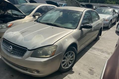 Photo of 2005 Nissan Altima