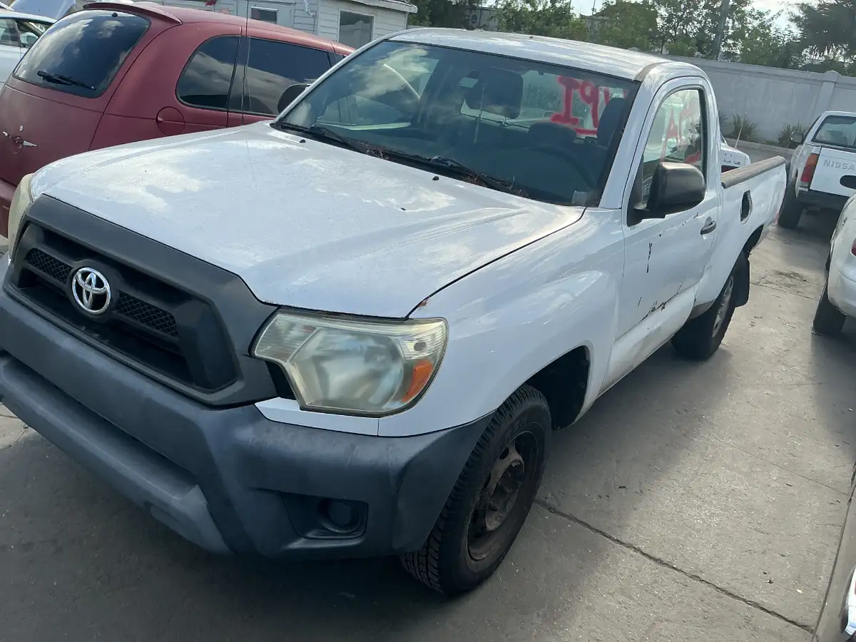 Photo of 2014 Toyota Tacoma