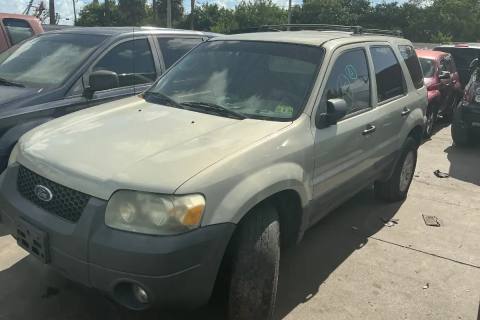 Photo of 2006 Ford Escape