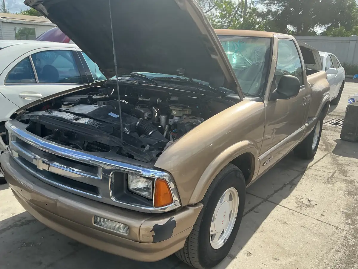Photo of 1996 Chevrolet S10