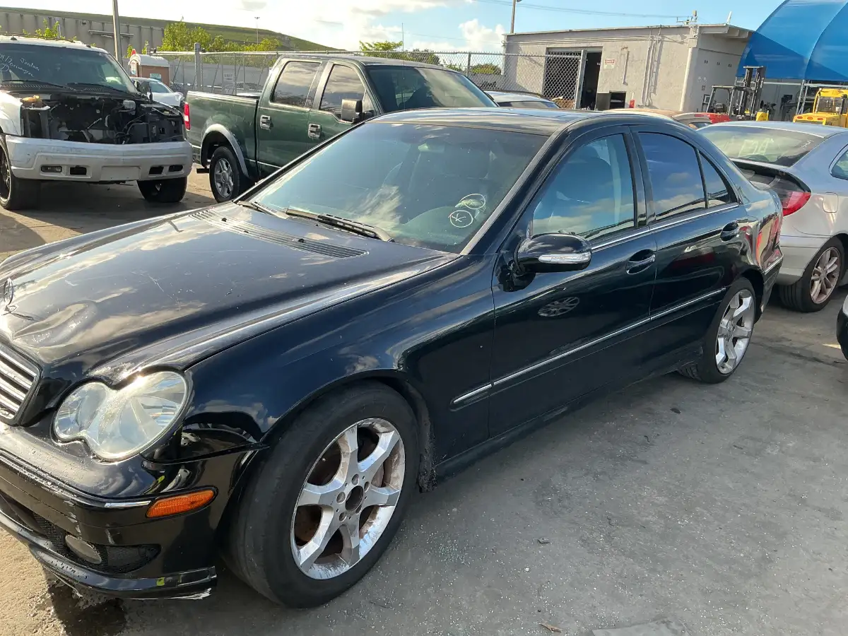 Photo of 2007 Mercedes-Benz C-Class