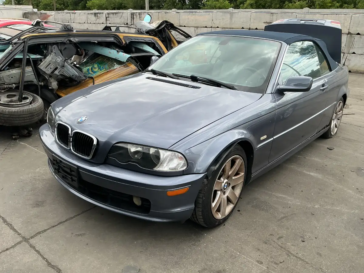 Photo of 2003 Bmw 3 Series