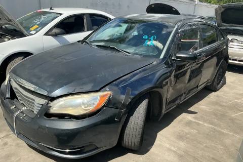 Photo of 2012 Chrysler 200