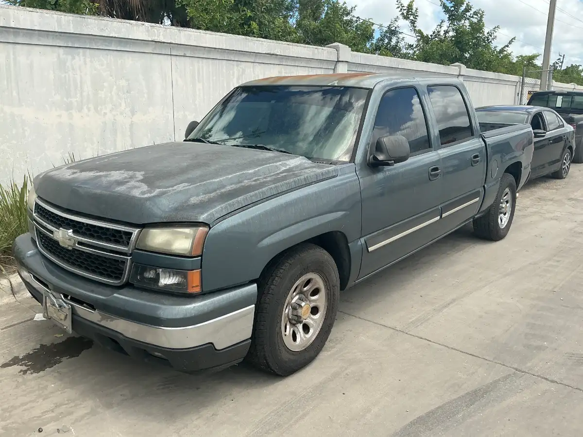 Photo of 2006 Chevrolet Silverado
