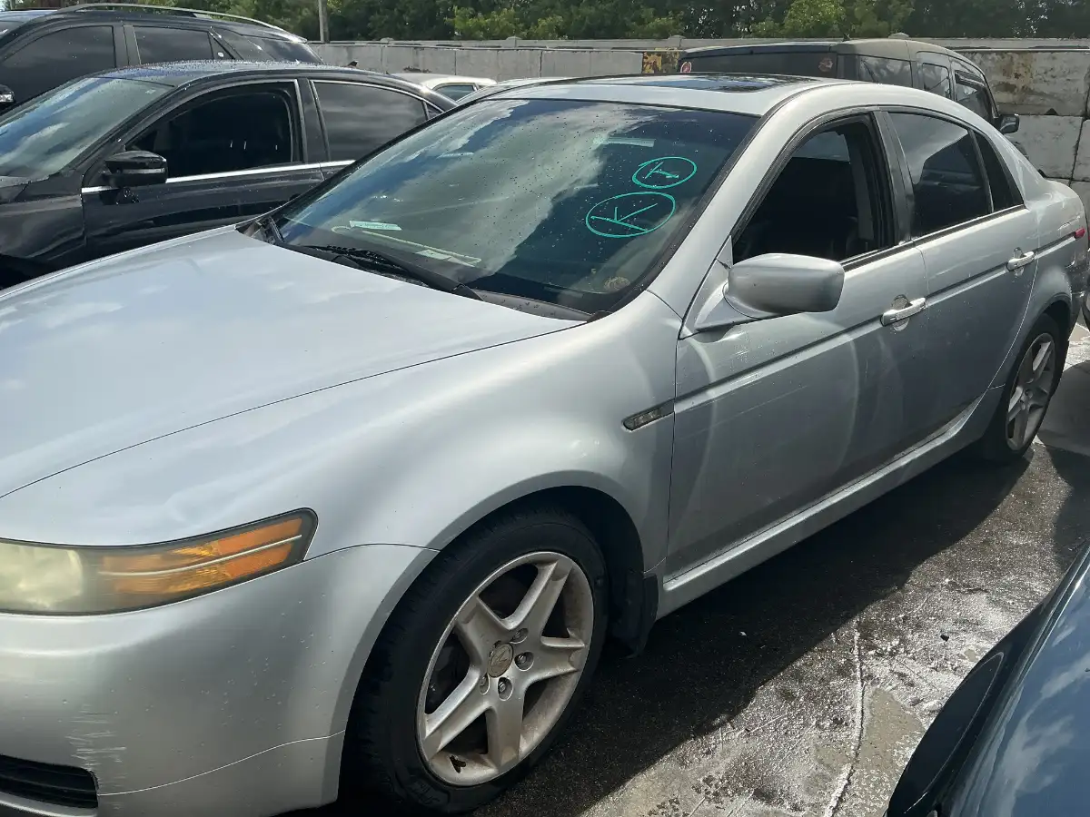 Photo of 2005 Acura Tl
