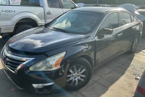 Photo of 2015 Nissan Altima