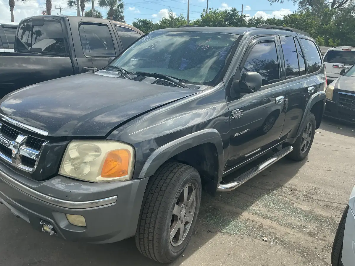 Photo of 2006 Isuzu Ascender