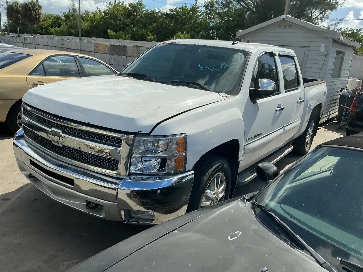 Photo of 2013 Chevrolet Silverado