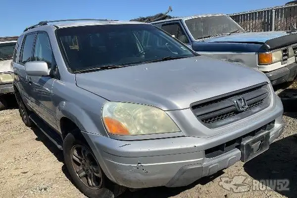 Photo of 2004 Honda Pilot