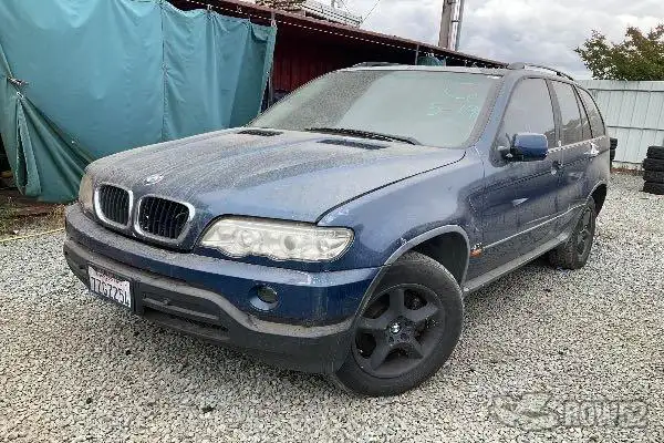 Photo of 2001 BMW X5