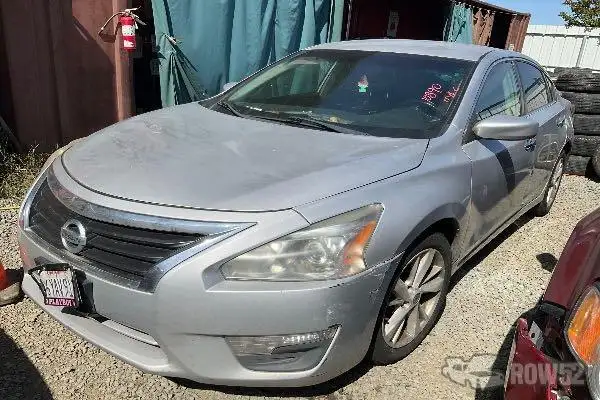 Photo of 2013 Nissan Altima