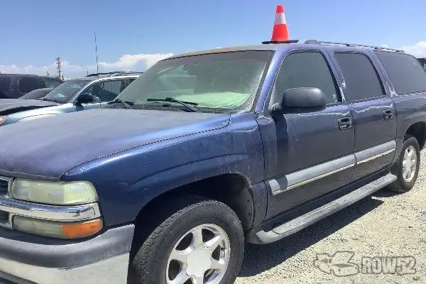 Photo of 2003 Chevrolet Suburban