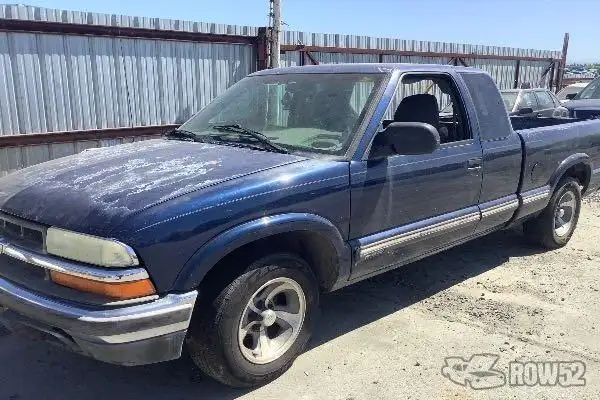 Photo of 2003 Chevrolet S10 Pickup