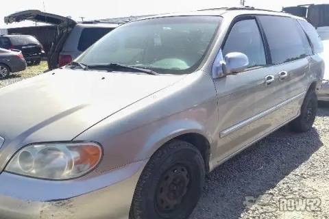 Photo of 2005 Kia Sedona