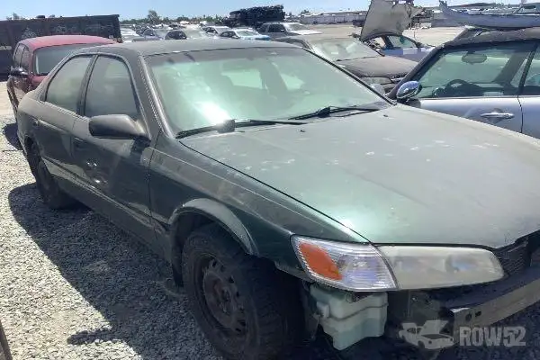 Photo of 2000 Toyota Camry