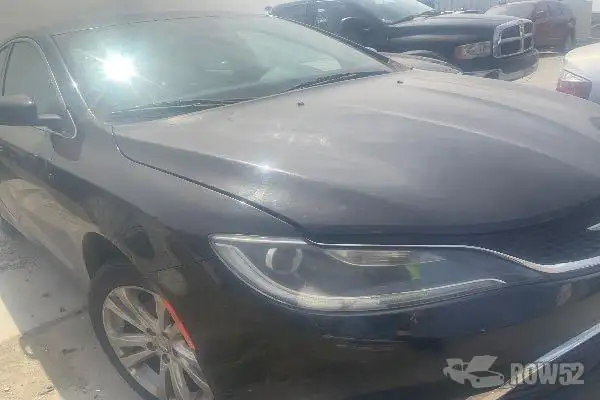 Photo of 2015 Chrysler 200