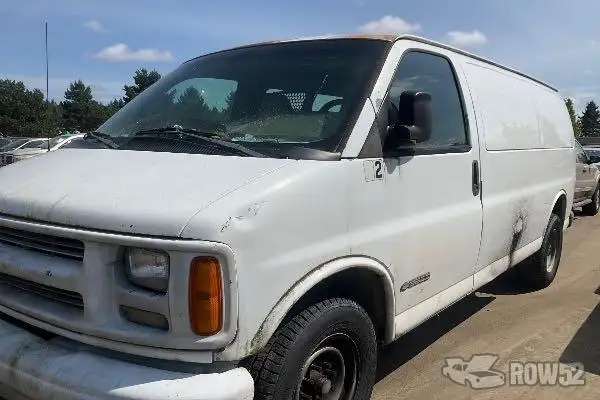 Photo of 2000 Chevrolet Express