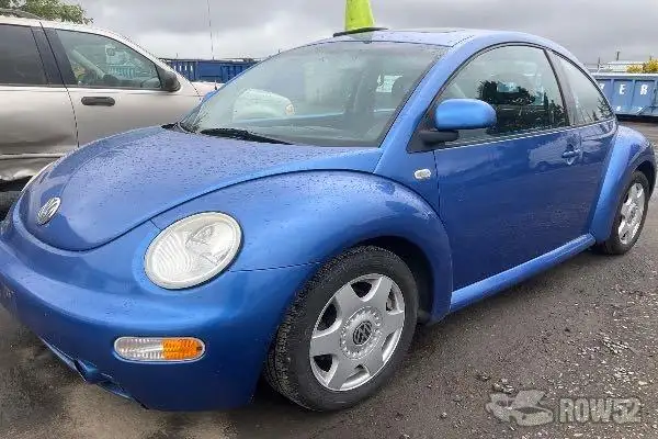 Photo of 2000 Volkswagen New Beetle