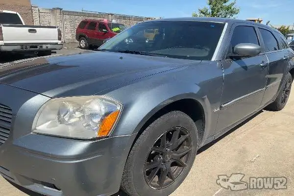 Photo of 2006 Dodge Magnum
