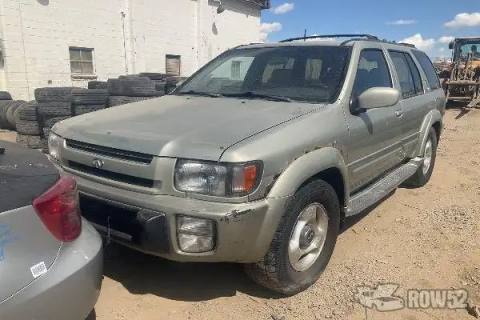 Photo of 1998 Infiniti QX4