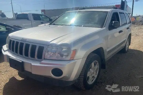 Photo of 2005 Jeep Grand Cherokee Laredo