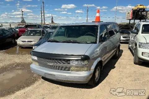 Photo of 1999 Chevrolet Astro