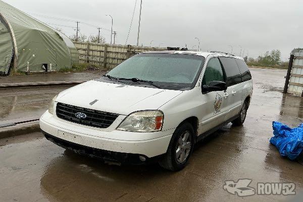 Photo of 2004 Ford Freestar