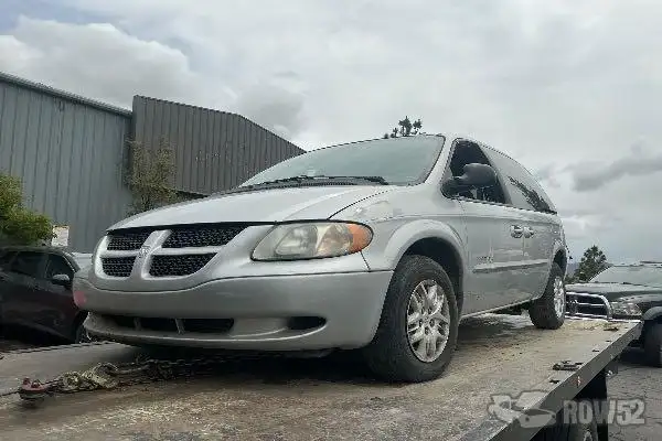 Photo of 2001 Dodge Caravan