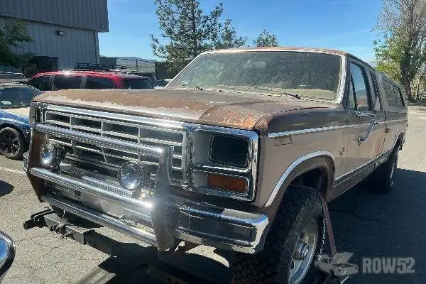 Photo of 1984 Ford F-250