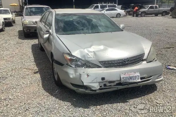 Photo of 2004 Toyota Camry
