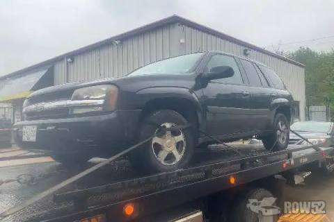 Photo of 2004 Chevrolet Trailblazer
