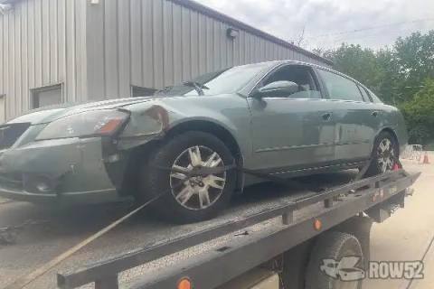 Photo of 2005 Nissan Altima