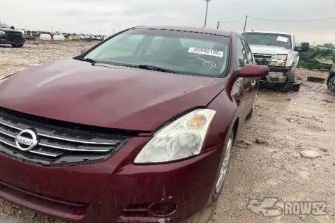 Photo of 2010 Nissan Altima