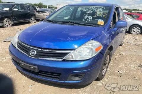 Photo of 2011 Nissan Versa
