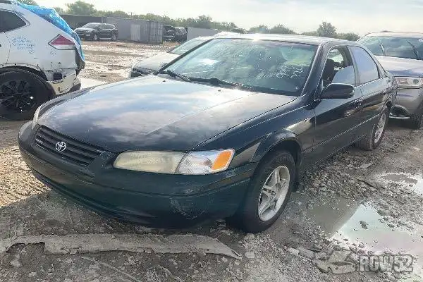 Photo of 1998 Toyota Camry
