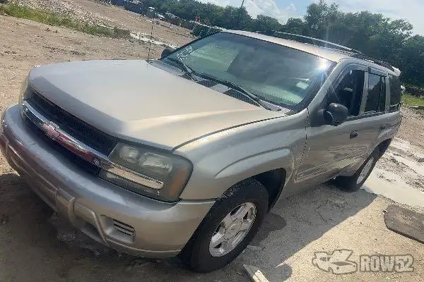 Photo of 2002 Chevrolet Trailblazer