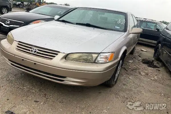 Photo of 1997 Toyota Camry