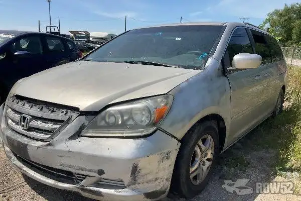 Photo of 2005 Honda Odyssey