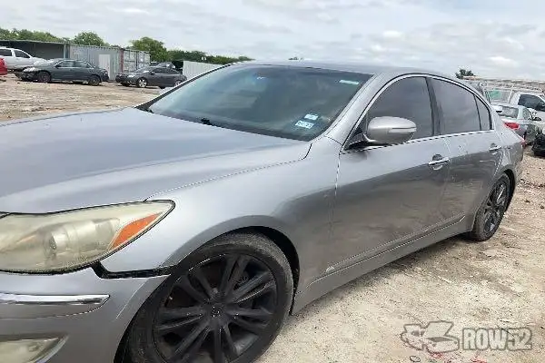 Photo of 2012 Hyundai Genesis