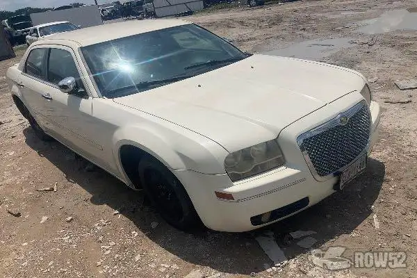 Photo of 2005 Chrysler 300