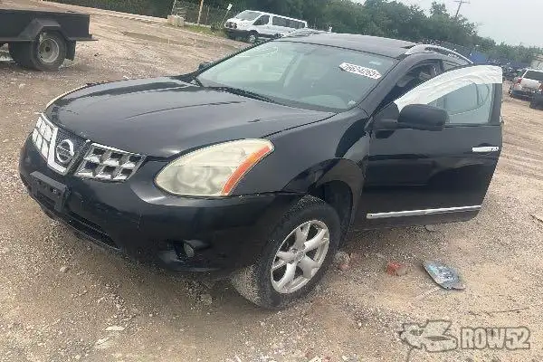 Photo of 2011 Nissan Rogue