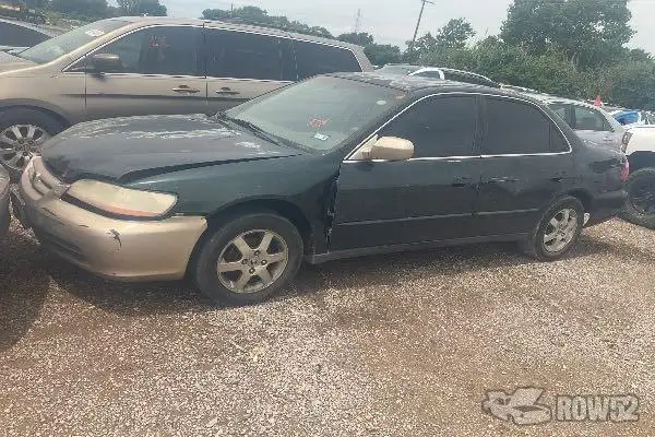 Photo of 2000 Honda Accord